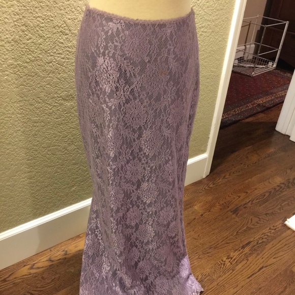 Nicole Miller Dresses & Skirts - Nicole Miller long lavender lace skirt, size 4